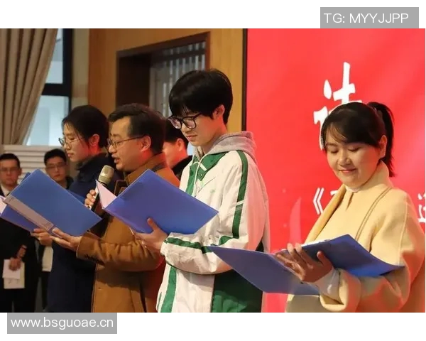 武汉羽毛球队逆袭之路:从低谷到巅峰的奋斗与荣耀 武汉羽毛球队逆袭之路:从低谷到巅峰的奋斗与荣耀